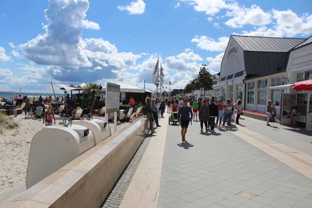 Ferienwohnungen Im Haus Strandburg グレーミッツ エクステリア 写真